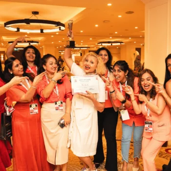 Engaged audience at the Singapore digital marketing event.