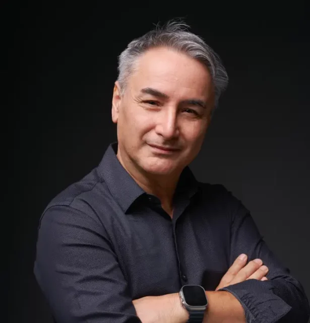 Colin Anderson Speaker