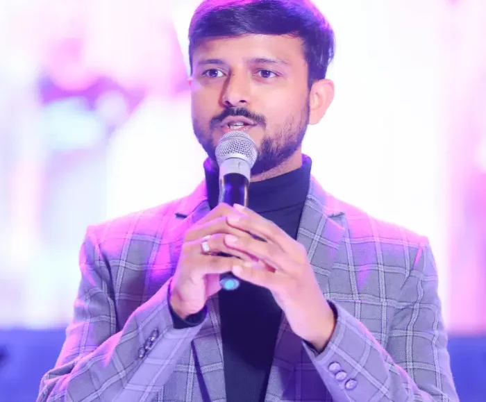 Vineet Gupta Speaker