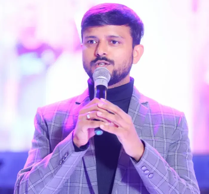 Vineet Gupta Speaker